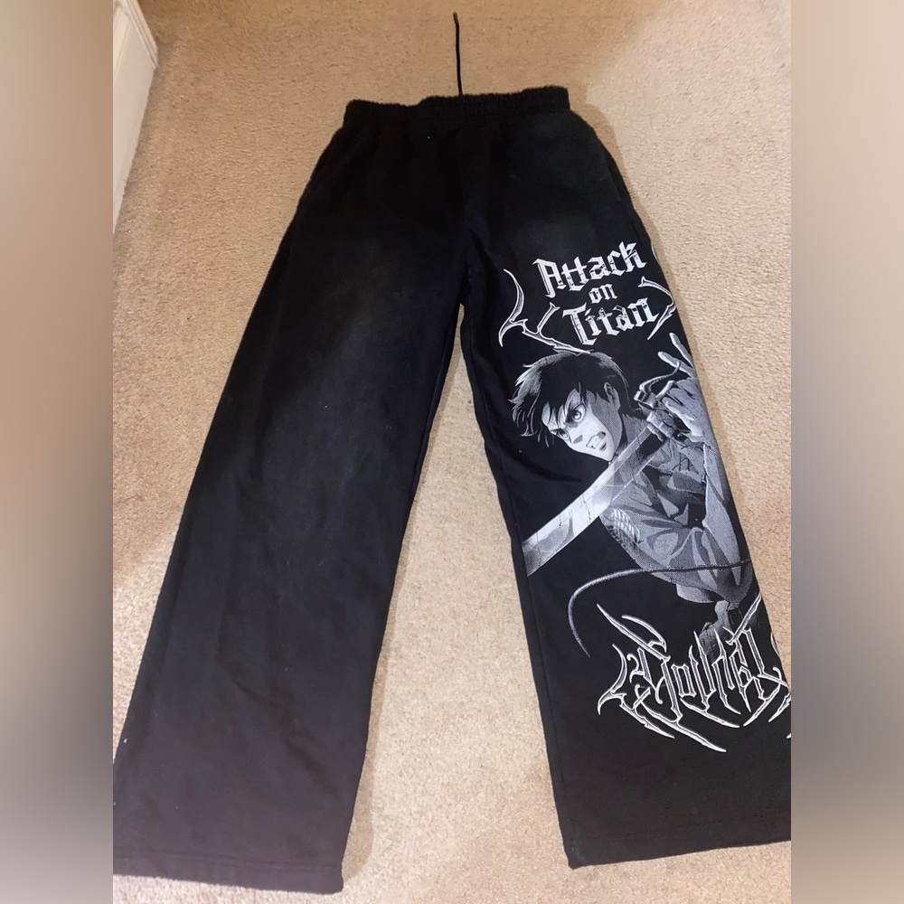 YoungLa X Attack On Titan collab
